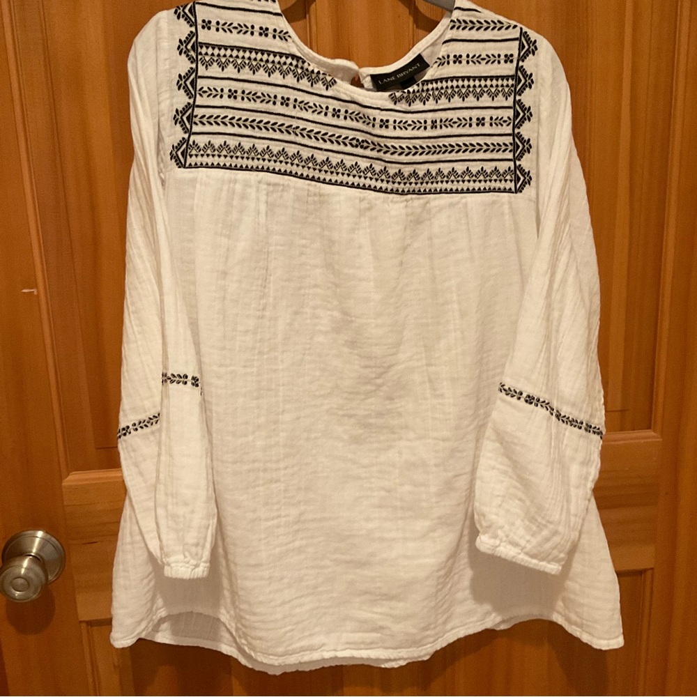 Lane Bryant soft gauze top.